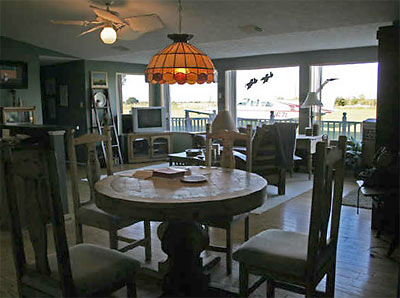 Dining Room, 32102 Skyway St., Waller