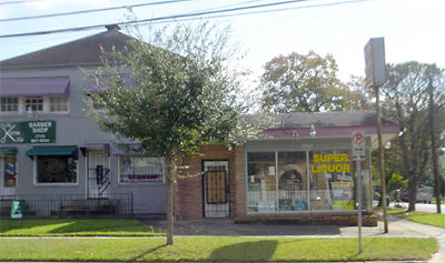 View from Dowling St. of Super Liquor at 4215 Dowling St., Houston