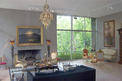 Living Room of 6040 Glencove St., Memorial, Houston, designed by Talbott Wilson