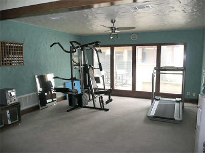 Neighborhood Guessing Game 8: Exercise Room