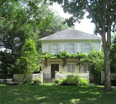 Home in West University, Texas