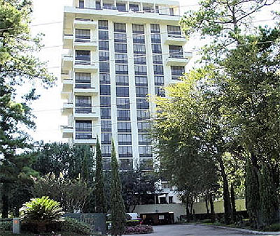Neighborhood Guessing Game 14: 14655 Champion Forest #1803, Timber Top Highrise, Champion Forest, Houston