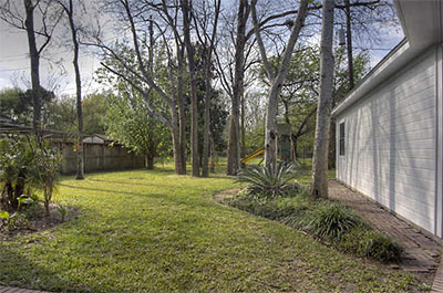 Neighborhood Guessing Game 18: Back Yard of 16009 Wall St., Jersey Village, Texas