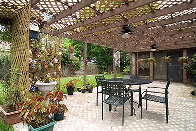 Patio, Neighborhood Guessing Game 30: 15414 Paloma Dr., Mission Bend, Houston