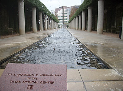 Gus and Lyondall F. Wortham Park and Fountains at the Texas Medical Center, Houston