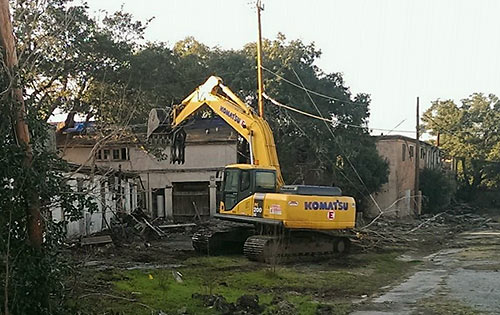 Demolition of Westbury Square, 656 Westbury Sq., Westbury, Houston