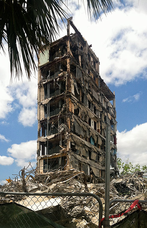 Demolition of 3400 Montrose Blvd., Montrose, Houston