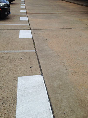 White Stripes on Parking Spaces at Shoppes at Memorial Heights Shopping Center, 920 Studemont St., Memorial Heights, Houston