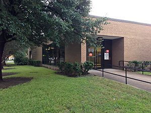 Heights Finance Station Post Office, 1050 Yale St., Houston Heights