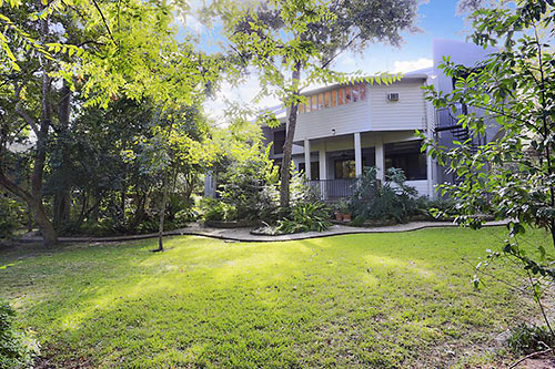 310 Lindenwood St., Memorial Drive Manor, Houston