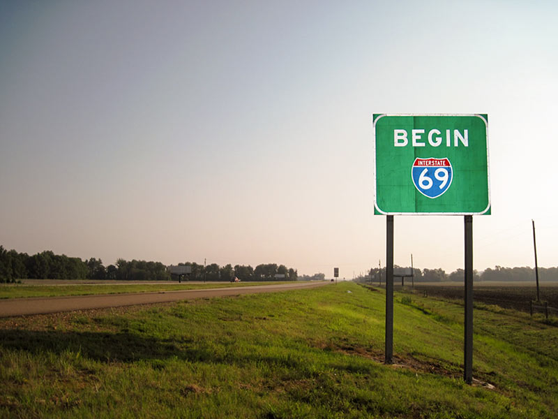 Interstate 69 Sign North of Hernando, Mississippi