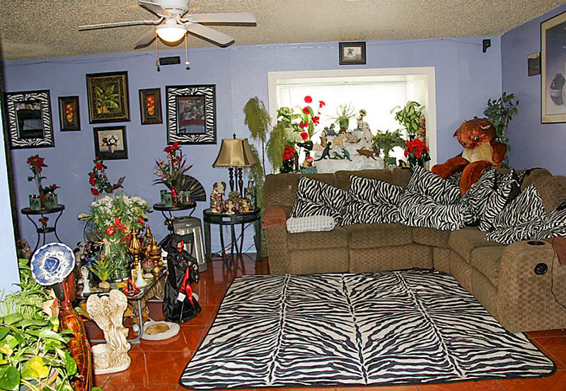 Living Room, 5666 Birchmont Dr., Unit D, Creekmont Forest, Houston