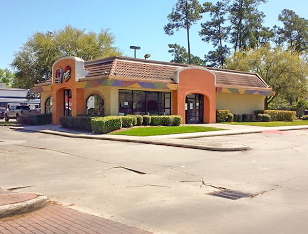 Taco Bell and Pizza Hut, 1710 Kingwood Dr., Kingwood, Houston