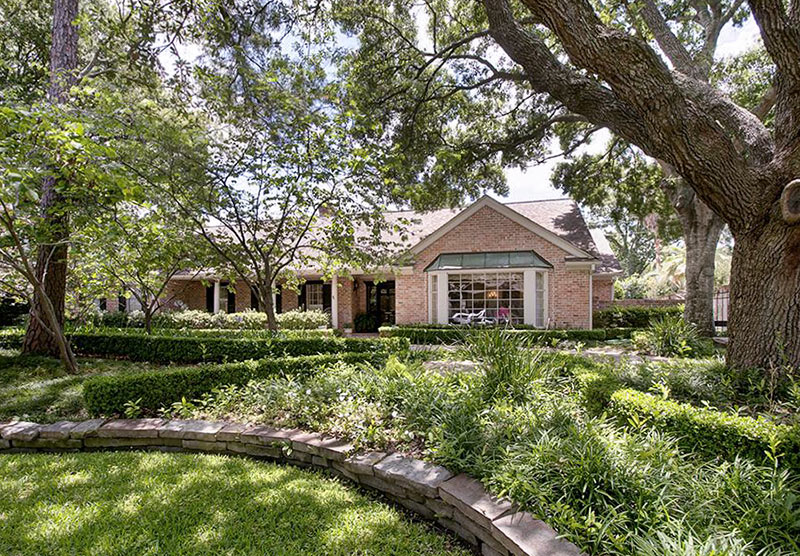 6111 Crab Orchard Rd., Tanglewood, Houston