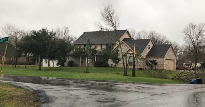 Tornado Damage near Bridlewood and Tara, Fort Bend County, TX, 77469 